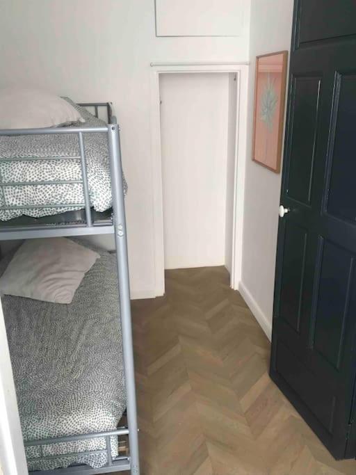 Grand Appartement En Maison De Ville Valreas Ngoại thất bức ảnh