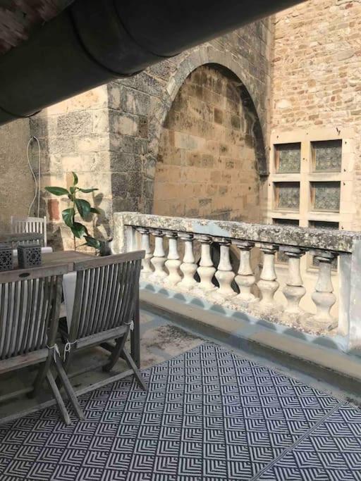 Grand Appartement En Maison De Ville Valreas Ngoại thất bức ảnh