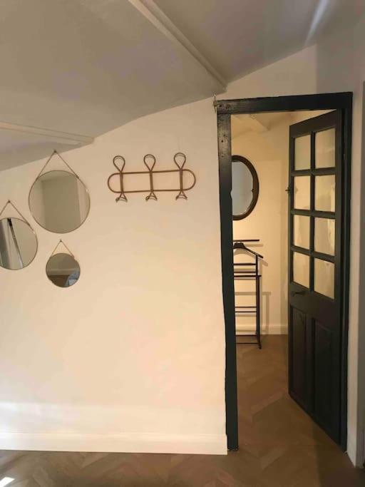 Grand Appartement En Maison De Ville Valreas Ngoại thất bức ảnh